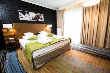 Фото номера Апартаменты Делюкс Отель Mineral Hotel Malinowy Raj г. Солец-Здруй 3
