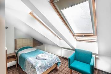 Фото номера Одноместный номер с ванной комнатой Апарт-отели SOLAVO HOME&amp;TRAVEL г. Солец-Здруй 3